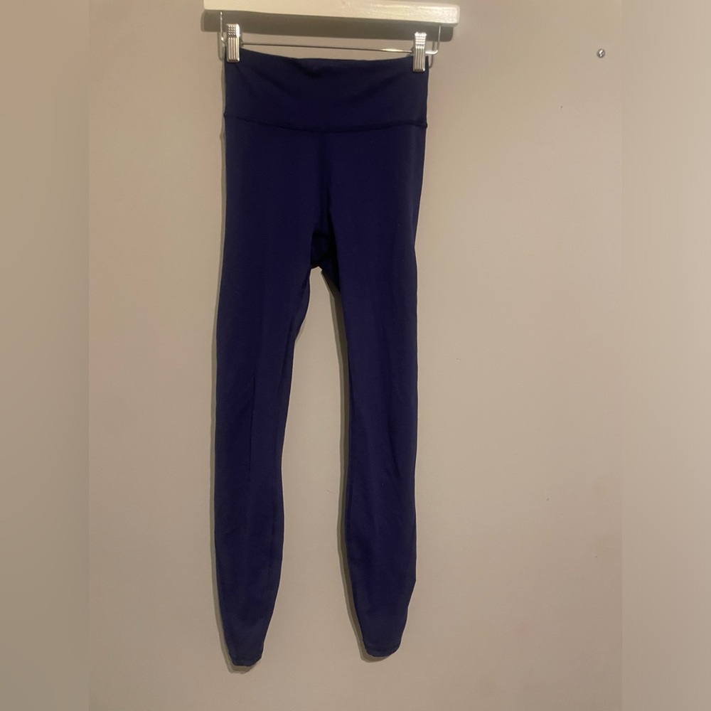 Lululemon crisscross ankle leggings,‎ blue size 4